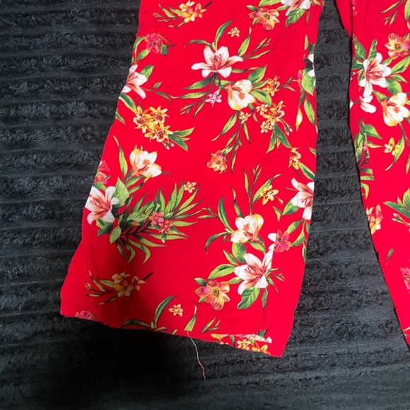 Joe Benbasset Red Floral Straight Leg Pants - Picture 3 of 7